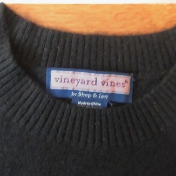 Vineyard Vines 100% Cashmere Womens Black Sweater, Size M, Shep & Ian Crew Neck - Picture 3 of 6